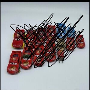 Disney Pixar Cars Lightning McQueen Wheel Lock car and pit crew 95